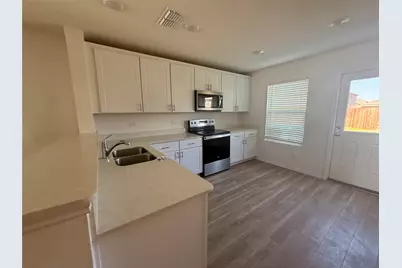 1805 Ballinger Drive, Forney, TX 75126 - Photo 5