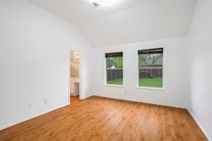 1001 Campbell Dr, McKinney, TX 75071 - Photo 7