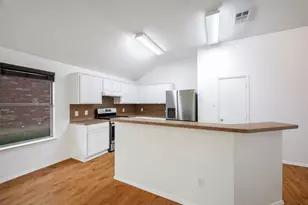 1001 Campbell Dr, McKinney, TX 75071 - Photo 5