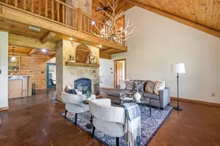 465 Emberson Ranch Rd, Pilot Point, TX 76258 - Photo 7