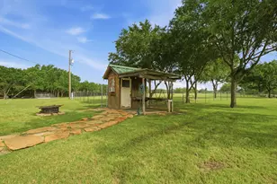 465 Emberson Ranch Rd, Pilot Point, TX 76258 - Photo 31