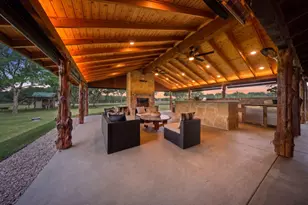 465 Emberson Ranch Rd, Pilot Point, TX 76258 - Photo 3