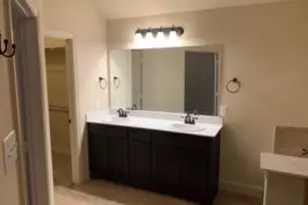 6504 Rienzi Dr, Greenville, TX 75402 - Photo 5