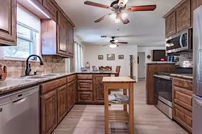 107 Camino Del Rosas, Woodway, TX 76712 - Photo 5