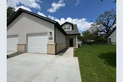 417 W Dulin Street #417, Sherman, TX 75090 - Photo 1