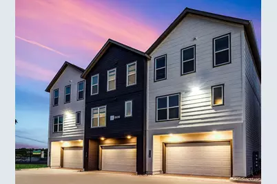 1000 Fort Worth Avenue #1021, Dallas, TX 75208 - Photo 1