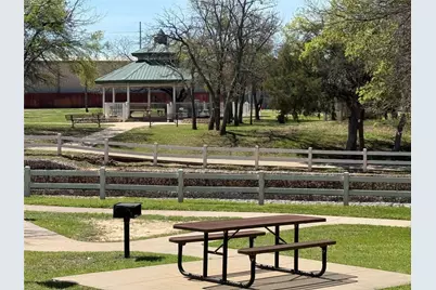 3302 Peachtree Lane, Pantego, TX 76013 - Photo 33