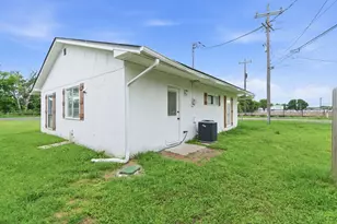 1032 Greg St, Azle, TX 76020 - Photo 37
