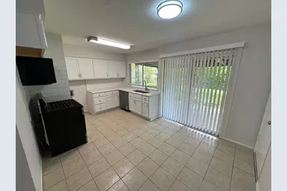 314 W Shaw Street, Duncanville, TX 75137 - Photo 3