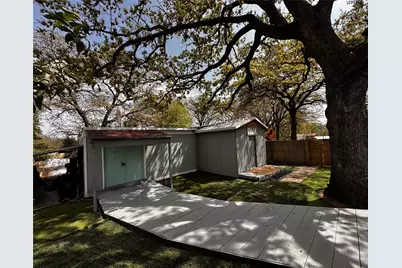 3020 Delaware Trail, Lake Worth, TX 76135 - Photo 23