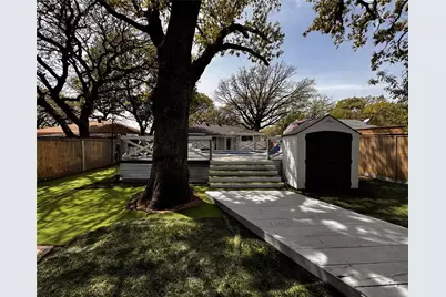 3020 Delaware Trail, Lake Worth, TX 76135 - Photo 19