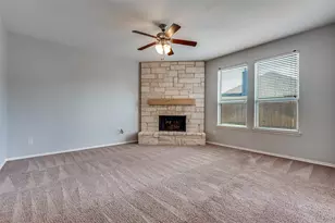 1012 Lake Meadow Ln, Little Elm, TX 75068 - Photo 9