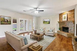 8205 Danbury Ct, Rowlett, TX 75089 - Photo 3