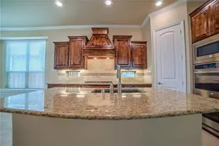 7124 Isle Royal Ln, Irving, TX 75063 - Photo 7