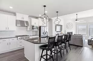 603 Crystal Vw Dr, Mansfield, TX 76063 - Photo 5