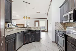 9008 Winding River Dr, Fort Worth, TX 76118 - Photo 15