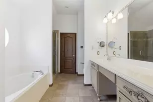 9008 Winding River Dr, Fort Worth, TX 76118 - Photo 9