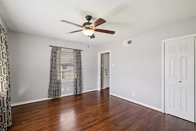 2403 W Colorado Boulevard, Dallas, TX 75211 - Photo 27