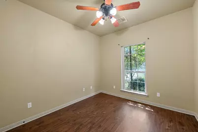 2524 Riders Way, Waco, TX 76712 - Photo 11