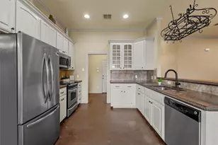 2524 Riders Way, Waco, TX 76712 - Photo 7