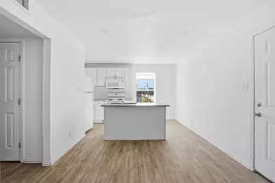 901 Bessie Street, Fort Worth, TX 76104 - Photo 9