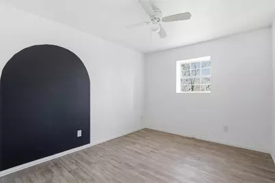 901 Bessie Street, Fort Worth, TX 76104 - Photo 11