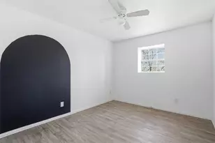 901 Bessie St, Fort Worth, TX 76104 - Photo 11