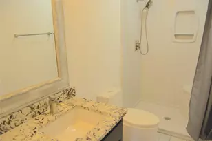 196 Crowfoot Ln, Whitney, TX 76692 - Photo 31