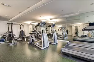 2323 N Houston St, Dallas, TX 75219 - Photo 11