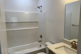 202 Pine St, Bonham, TX 75418 - Photo 19