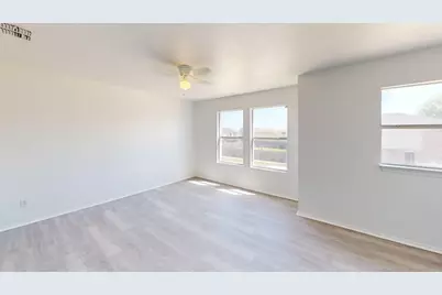 6031 Susanna Drive, Grand Prairie, TX 75052 - Photo 11