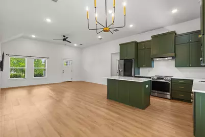 105 & 107 Runaway Bay Drive, Runaway Bay, TX 76426 - Photo 11