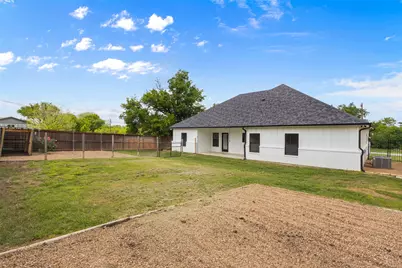 105 & 107 Runaway Bay Drive, Runaway Bay, TX 76426 - Photo 25