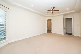 13749 Wickham Ln, Frisco, TX 75035 - Photo 17