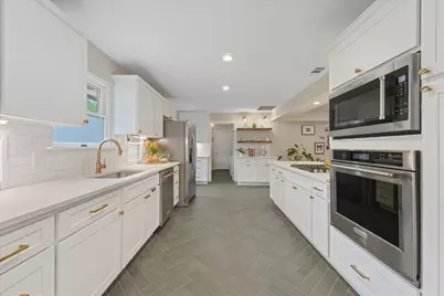 6275 Saratoga Circle, Dallas, TX 75214 - Photo 13