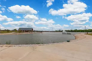 209 W Houston Ln, Van Alstyne, TX 75495 - Photo 21