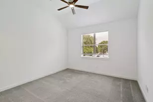 2728 Shelby Dr, Lewisville, TX 75067 - Photo 7