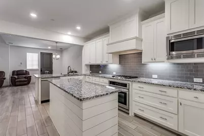 2728 Shelby Drive, Lewisville, TX 75067 - Photo 3