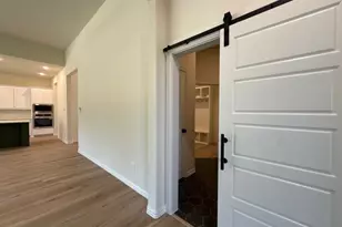 128 Oak Grv Wy, Springtown, TX 76082 - Photo 17