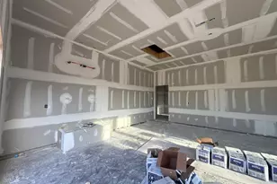 128 Oak Grv Wy, Springtown, TX 76082 - Photo 3