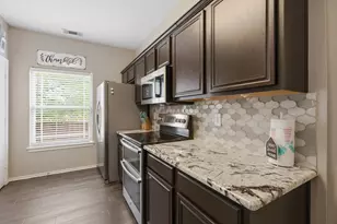 5208 Shoregate Dr, Garland, TX 75043 - Photo 9