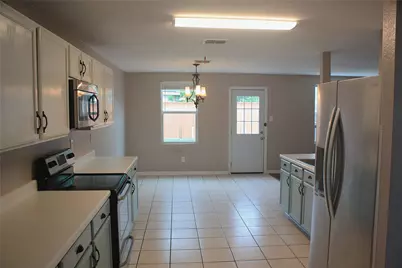 1328 Dandelion Trail, Burleson, TX 76028 - Photo 19