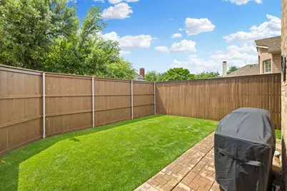 115 Saint James Road, Irving, TX 75063 - Photo 31