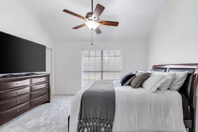 115 Saint James Road, Irving, TX 75063 - Photo 27