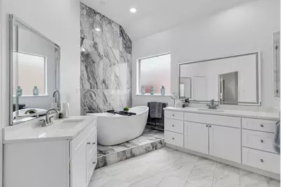 115 Saint James Road, Irving, TX 75063 - Photo 1