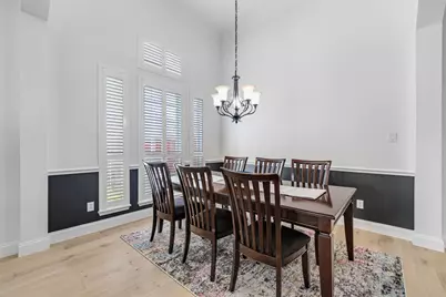 115 Saint James Road, Irving, TX 75063 - Photo 7