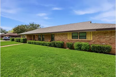 1226 Crestwood Drive, Cleburne, TX 76033 - Photo 35