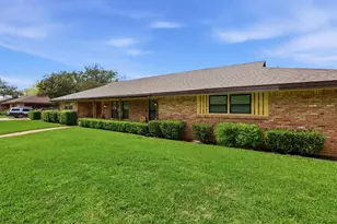 1226 Crestwood Dr, Cleburne, TX 76033 - Photo 35