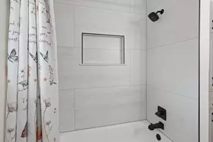 1226 Crestwood Dr, Cleburne, TX 76033 - Photo 21