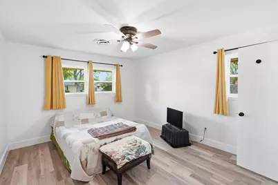 1226 Crestwood Drive, Cleburne, TX 76033 - Photo 23